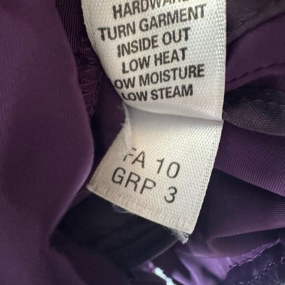 ST. JOHN Women Windbreaker Jacket Full Zip Purple Old Money Gorpcore Size 6 - Picture 10 of 10